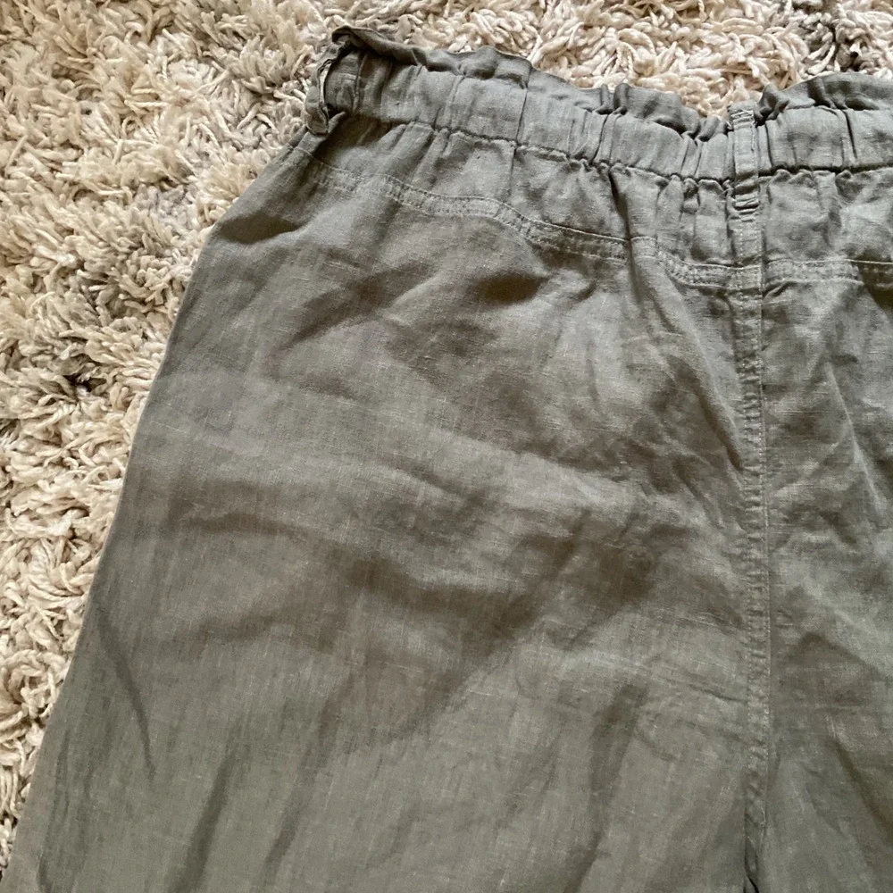 Cloth & Stone Linen Wide Leg Pants Olive Green Cropped Paperbag Waist